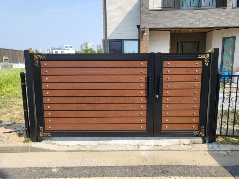3695294320_90ZAB2eK_ba4ff216c0b9e65b71d8c08439fc6fc127da4762.jpg 이미지크게보기